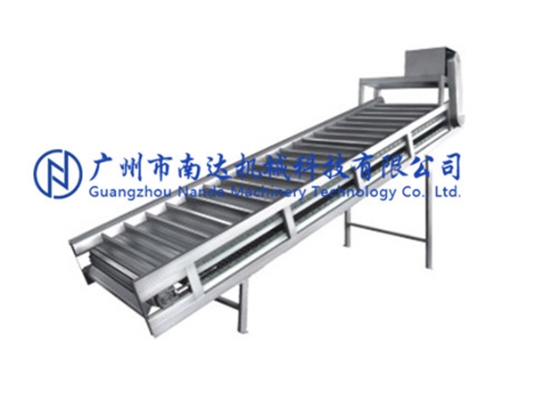 不銹鋼鏈板式提升機(jī) 不銹鋼鏈板式提升機(jī)