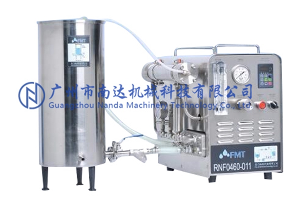 小型膜分離機(jī)組 小型膜分離機(jī)組